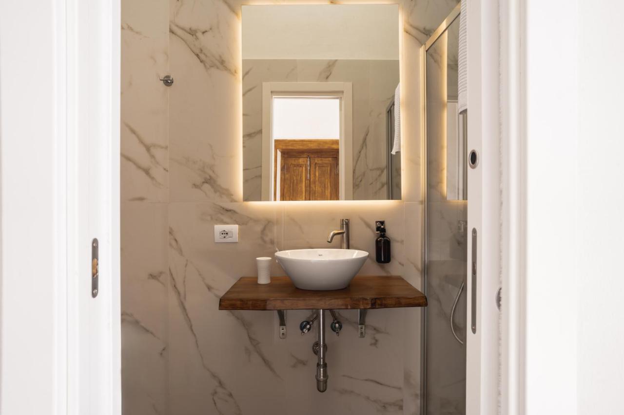 La Bella Vita Luxury Apartament And Travel Solution 나폴리 외부 사진