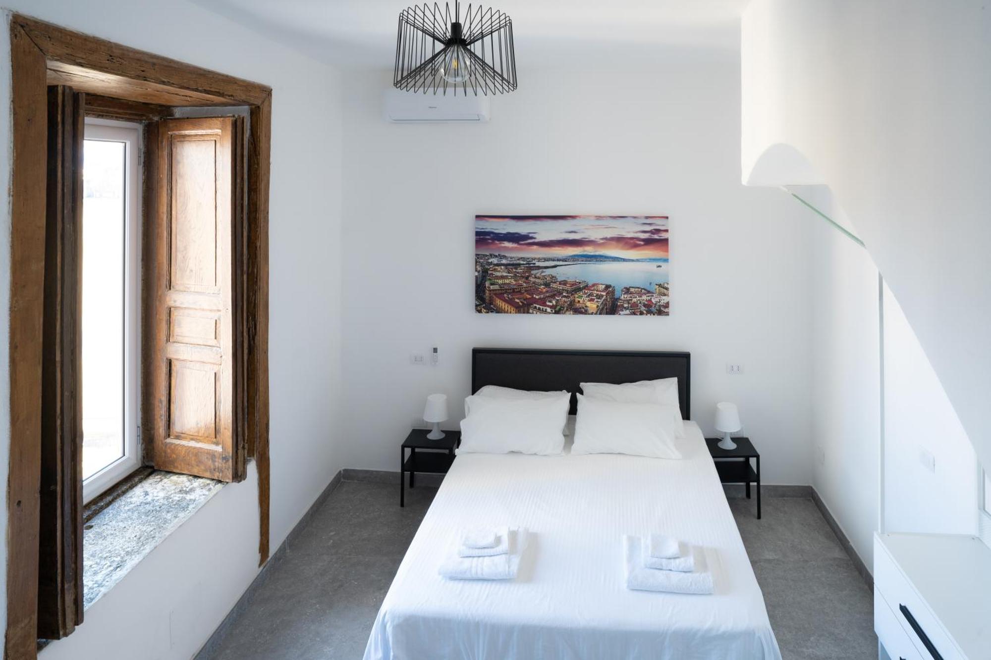 La Bella Vita Luxury Apartament And Travel Solution 나폴리 외부 사진