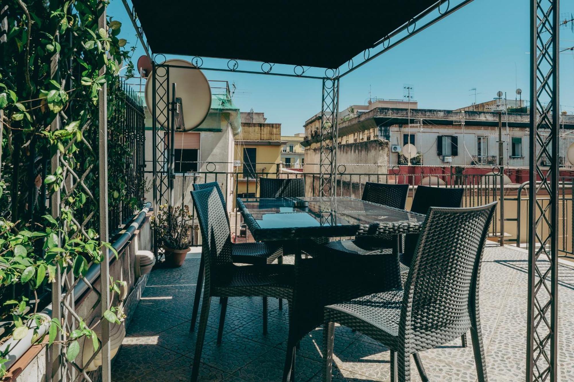 La Bella Vita Luxury Apartament And Travel Solution 나폴리 외부 사진