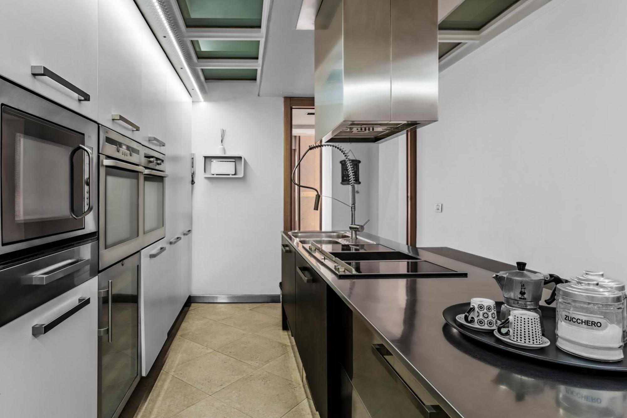La Bella Vita Luxury Apartament And Travel Solution 나폴리 외부 사진